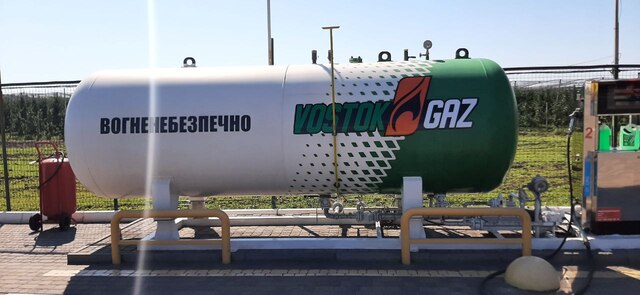 Фарбування ємностей для палива з аплікацією